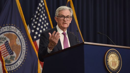 Американські ЗМІ: Підвищення відсоткової ставки ФРС створює ризик ще більшого уповільнення економіки Сполучених Штатів