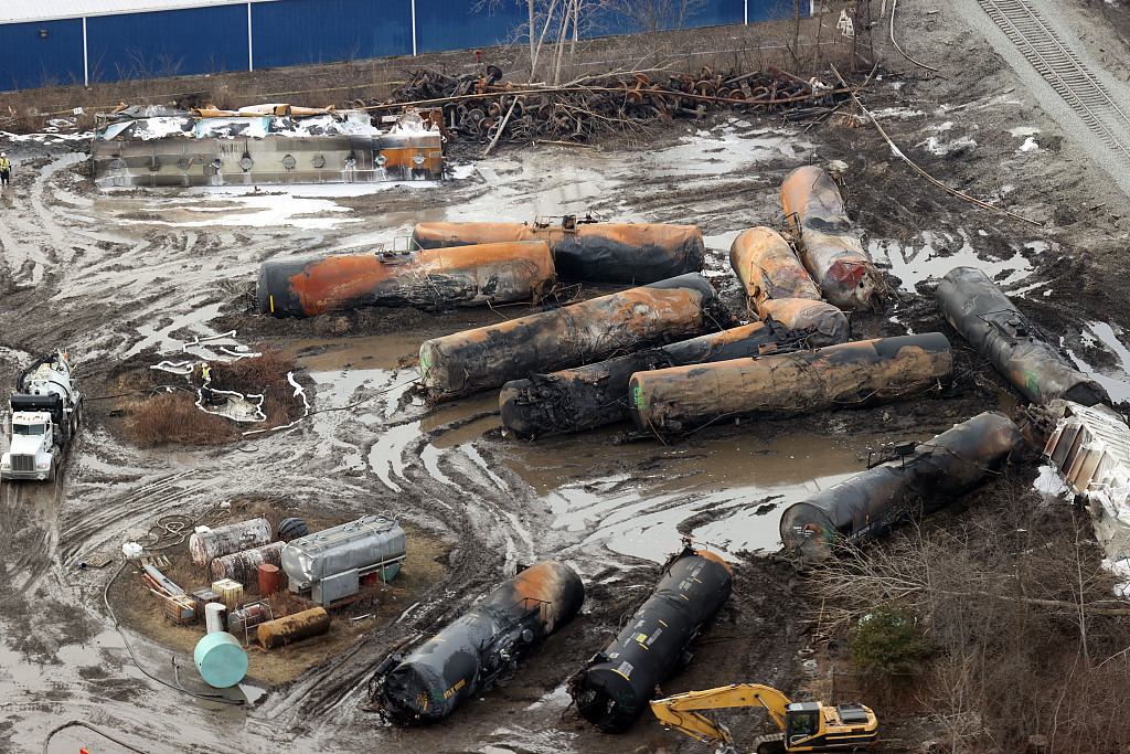 Міністр транспорту США уникає розмов про аварію поїзда