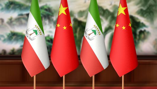 Лі Кецян направив вітальне послання новому прем’єр-міністру Екваторіальної Гвінеї Мануелі Рока Ботей