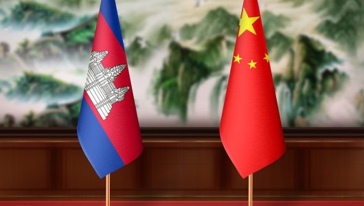 Сі Цзіньпін зустрівся з прем’єр-міністром Камбоджі Хун Сеном