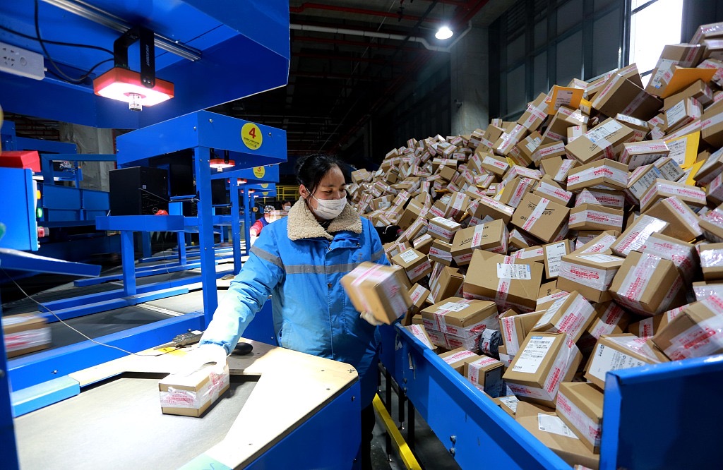 У секторі експрес-доставки Китаю спостерігалося потужне зростання обробки посилок на початку 2023 року