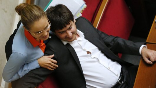 Рада позбавила мандатів ще трьох народних депутатів