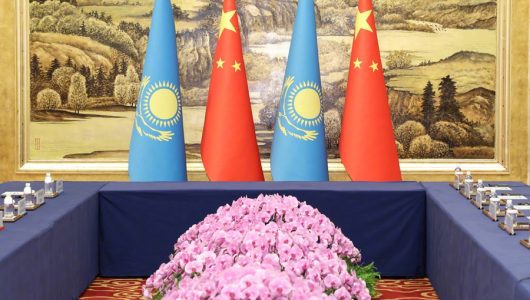 Сі Цзіньпін проведе переговори із президентом Казахстану