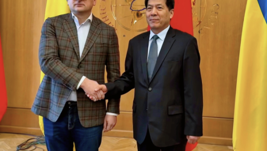 Лі Хуей, спеціальний представник уряду Китаю у справах Європи та Азії, відвідав Україну