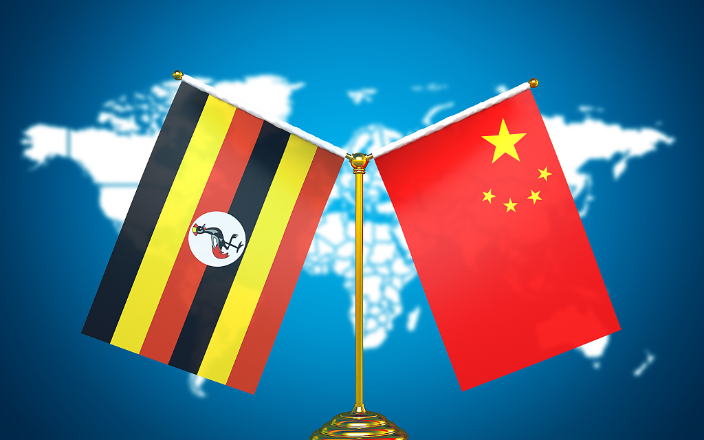 Сі Цзіньпін направив президенту Уганди Йовері Мусевені послання зі співчуттями у зв’язку з нападом на школу