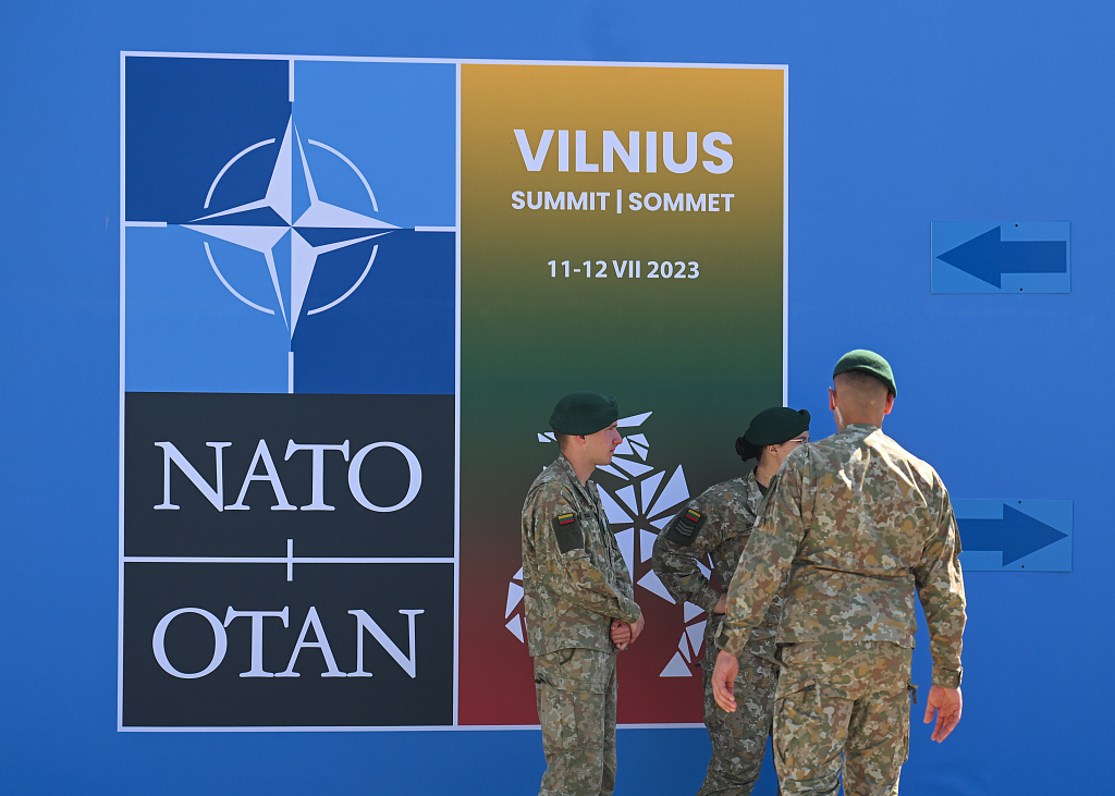 Чому саміт НАТО знову “зачіпає” Китай?