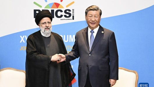 Сі Цзіньпін заявив про готовність зміцнювати співпрацю з Іраном на багатосторонніх платформах