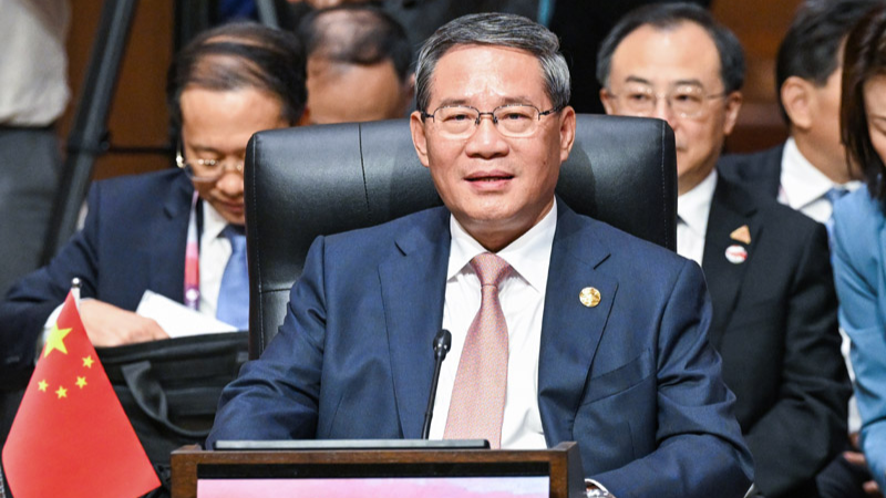 Прем’єр Держради КНР взяв участь у 18-му Східноазійському саміті