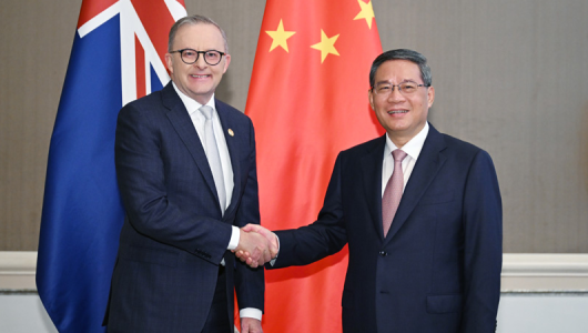 Прем’єри Китаю та Австралії домовилися продовжити відновлення двосторонніх відносин