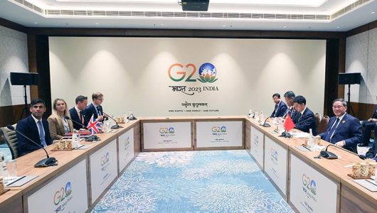 Прем’єр Держради КНР Лі Цян провів зустріч із прем’єр-міністром Великої Британії Ріші Сунаком