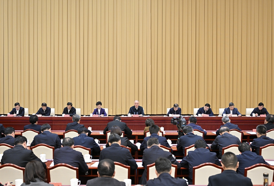 Цай Ці закликав до відкриття нових горизонтів у пропагандистсько-ідеологічній роботі та роботі у сфері культури