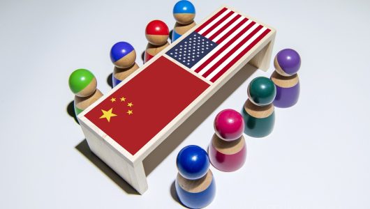 Громадська думка в багатьох європейських країнах звертає увагу на майбутню зустріч глав Китаю та США