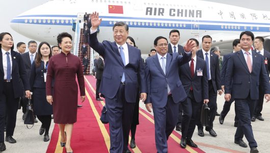 Сі Цзіньпін прибув у Ханой з державним візитом до В’єтнаму