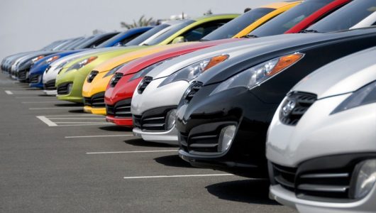 В Україні за місяць продали майже 5700 нових авто, зростання – у півтора раза