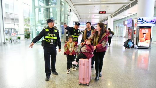 Пасажиропотік у Китаї досягає піку напередодні Свята Весни