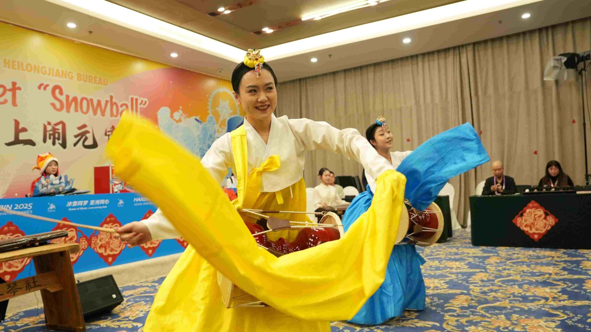 На CGTN Медіакорпорації Китаю відбувся міжнародний захід культурного обміну «Свято Ліхтарів на зимових Азійських іграх»