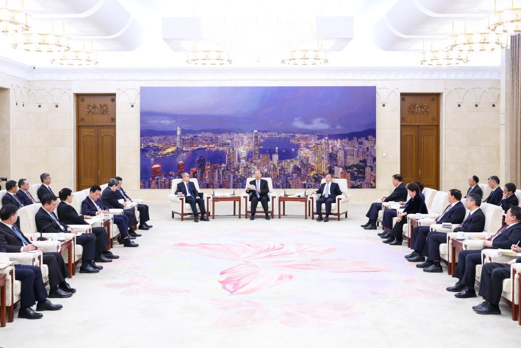 Голова ПК ВЗНП дав високу оцінку роботі журналістів з висвітлення 3-ї сесії ВЗНП 14-го скликання