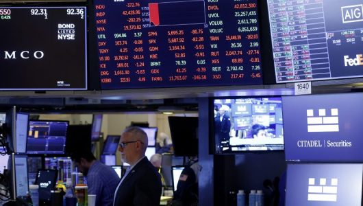 Опитування CGTN: Тарифи Трампа «б’ють» по фондовому ринку США і становлять небезпеку для світової торгівлі