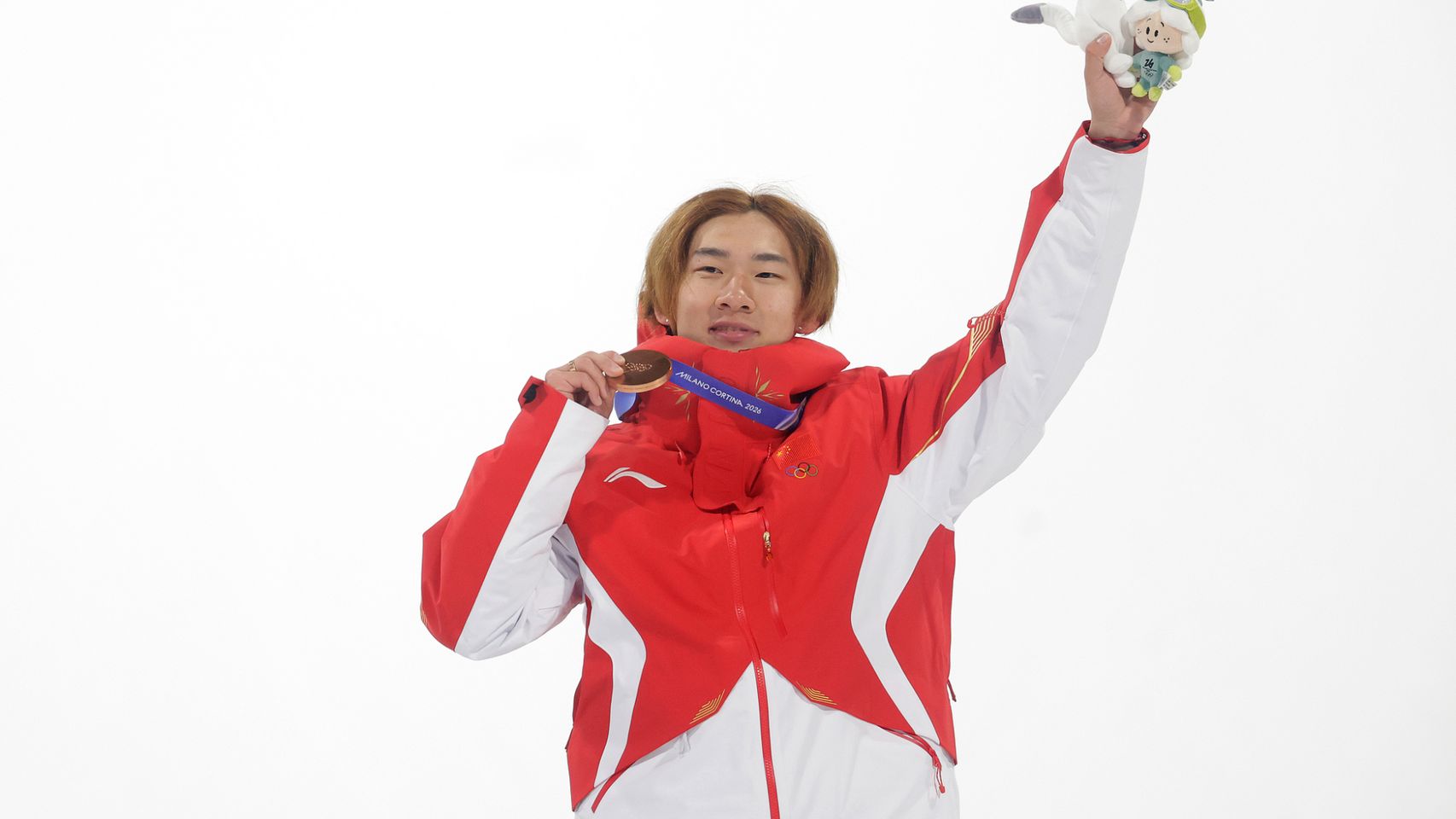 Су Їмін завоював першу для Китаю медаль на зимових Іграх 2026 року в Італії