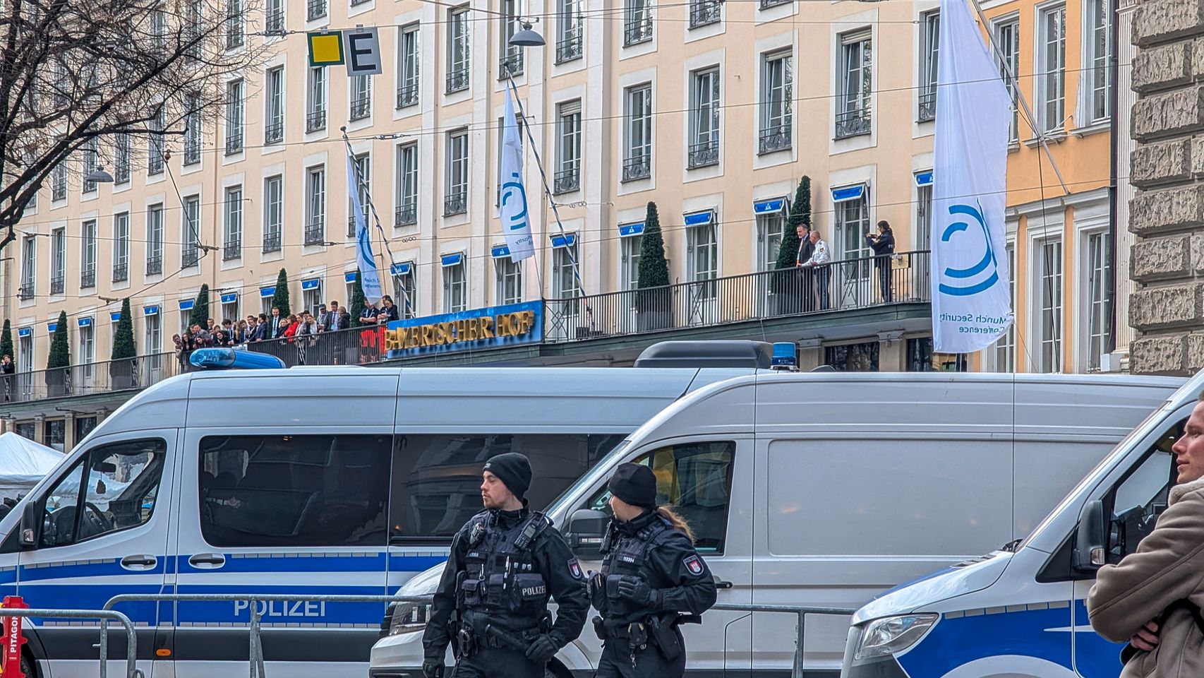 Опитування CGTN | Неспокій у Мюнхені відображає незручність у відносинах між США та Європою