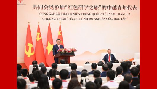 Лідери Китаю та В’єтнаму відзначили важливу роль молоді у розвитку