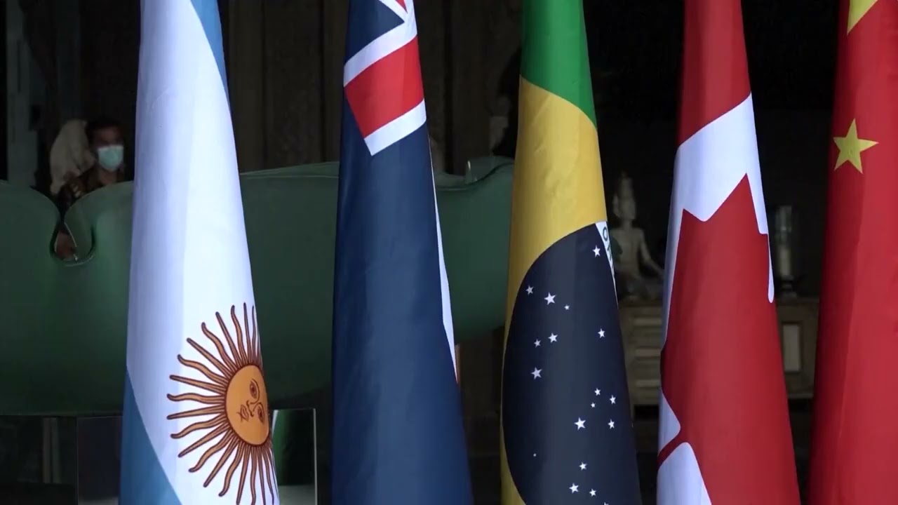 Бізнес-саміт G20 проводиться на Балі в Індонезії