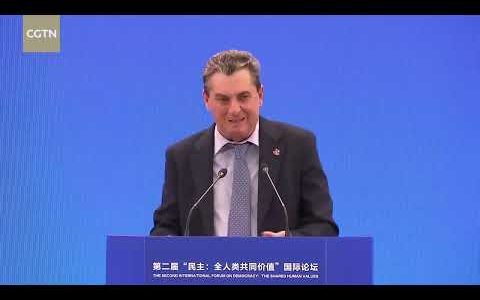 Голова комуністичної партії Іспанії: Китай ставить людей у центр всієї політики