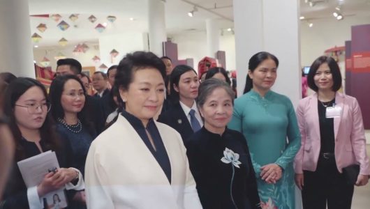 Пен Ліюань відвідала В’єтнамський жіночий музей