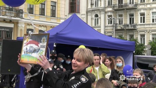 Правоохоронці Києва долучилися до всесвітнього танцювального флешмобу