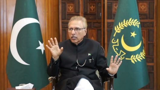 Президент Пакистану Асіф Алі Зардарі：Китай відіграє дуже важливу роль у глобальній співпраці у багатьох сферах