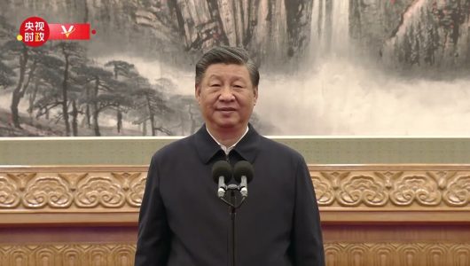 Сі Цзіньпін привітав китайців усіх національностей зі святом Весни