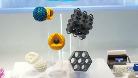 Сі Цзіньпін відвідав виставку досягнень Шанхаю в галузі науково-технічних інновацій