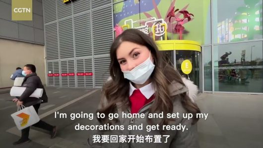 “Справжній Китай”. Американський відео-блогер: Китай святкує свято Весни після послаблення заходів боротьби з COVID-19