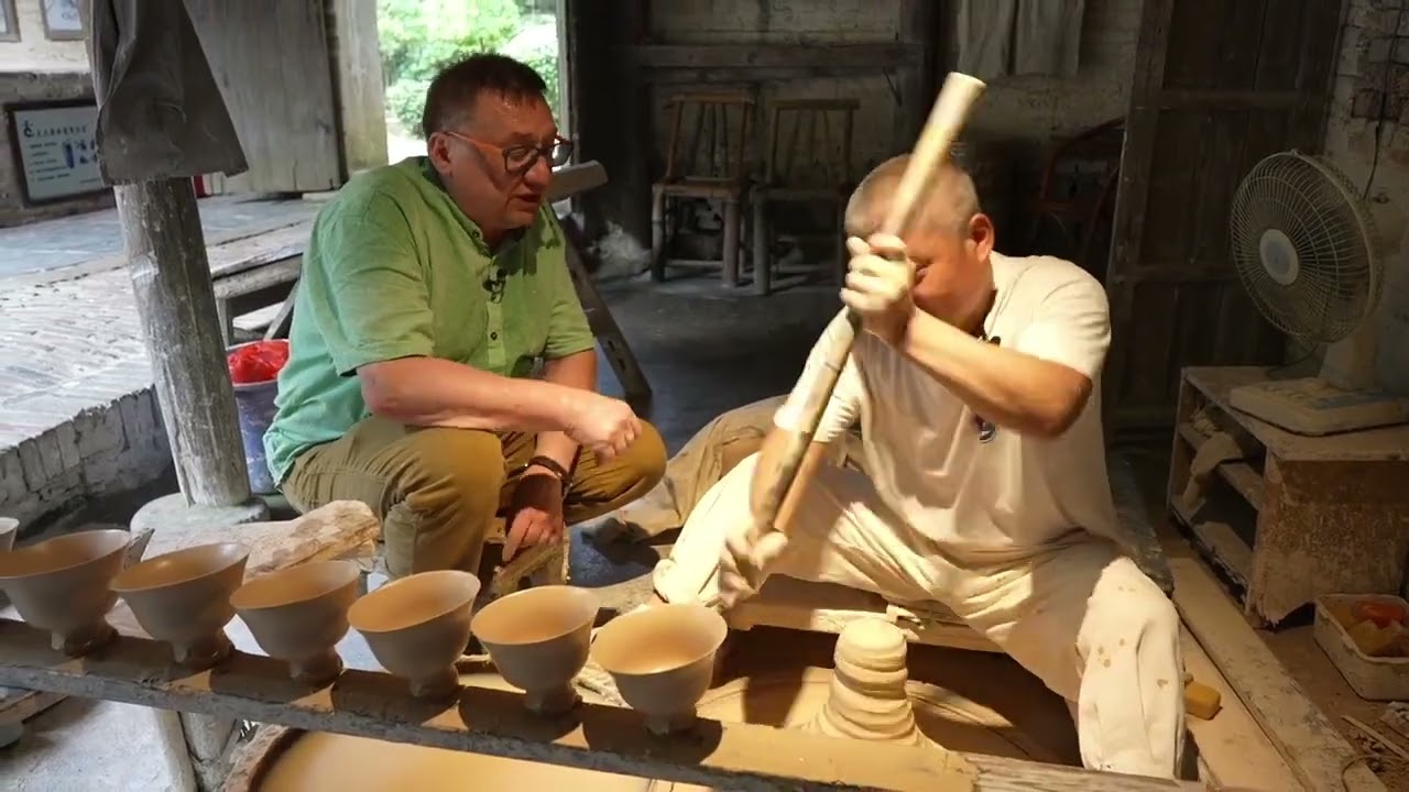 Творчий вогонь у печах тисячолітньої порцелянової столиці