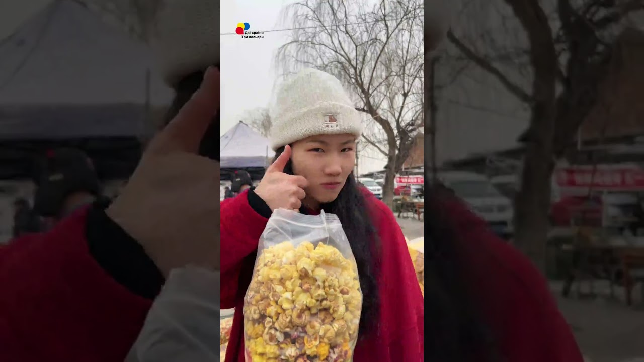 【Звичаї на свято Весни】Передноворічний шопінг в базарі