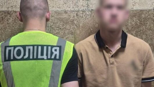 В Києві затримано п’ятьох злочинців, що тероризували чоловіка до смерті