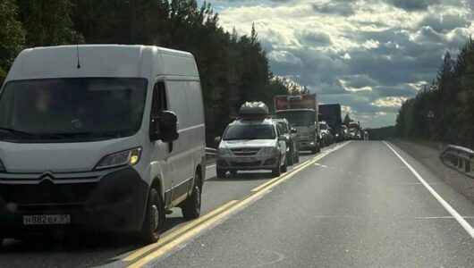 В Мурманській області РФ окупанти масово зупиняють автомобілі у пошуках ‘диверсантів’