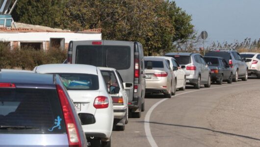 Бензин в Криму піднявся до 200 рублів за літр: українці виступають на захист своєї землі