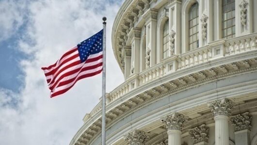 Конгресмені США закликали надати Києву більше зброї