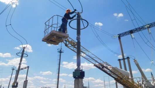 Атакована енергетика п’яти областей: українці мужньо протистоять агресії