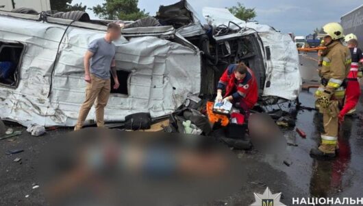Трагічна ДТП на Миколаївщині: дев’ятеро захисників загинули