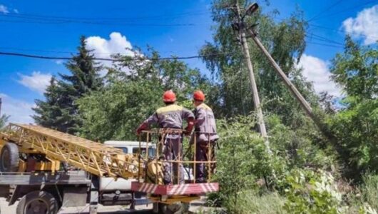 Вимкнення світла в дев’яти областях України: героїчні зусилля енергетиків під час війни