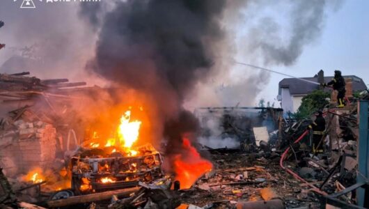 Внаслідок атаки на Краматорськ жителі опинилися заблокованими у своїх домівках