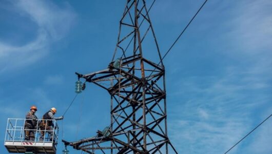 Внаслідок обстрілів окупантів відбулося відключення електроенергії у п’яти областях