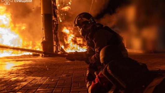 Окупанти атакували поштове відділення у Сумах: є жертви