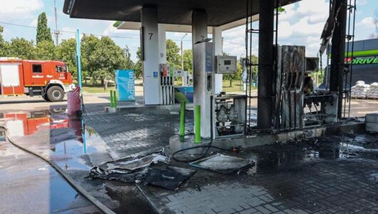 Удар агресора: на трасі від Харкова до Полтави жодної цілі АЗС