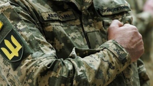 Вінничани стали на захист своєї землі, заблокувавши автомобіль окупантів